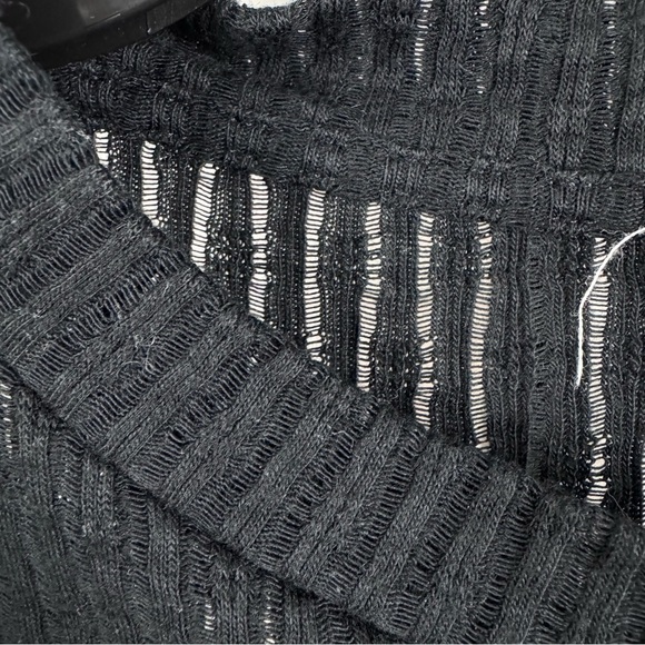 Pilcro Semi Sheer Ribbed Short Sleeve Black Top Size XL - Picture 5 of 6